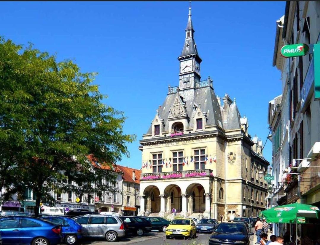 Studio Bord De Marne Jouarre エクステリア 写真